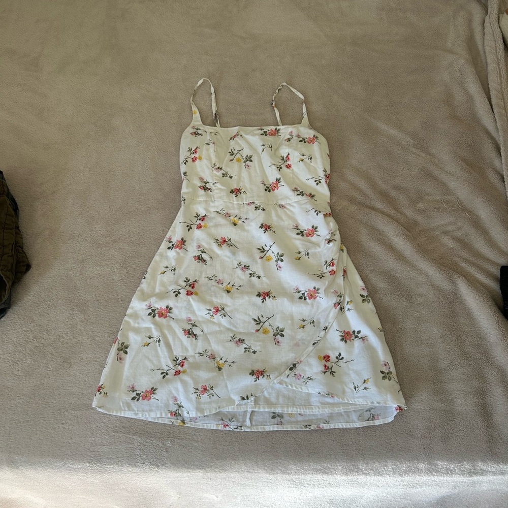Abercrombie & Fitch White Floral Mini Dress